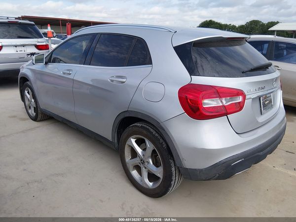 2019 MERCEDES-BENZ GLA 250 GLA250