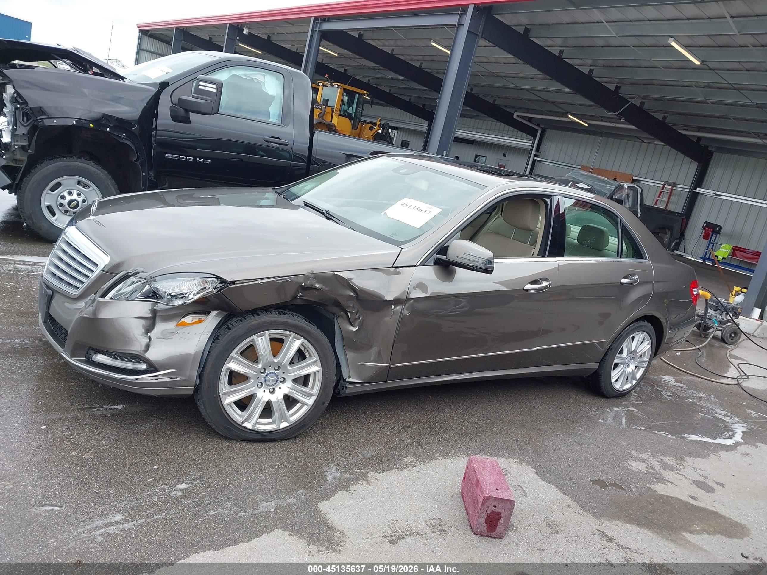 2013 MERCEDES-BENZ E 350 4MATIC