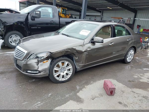 2013 MERCEDES-BENZ E 350 4MATIC