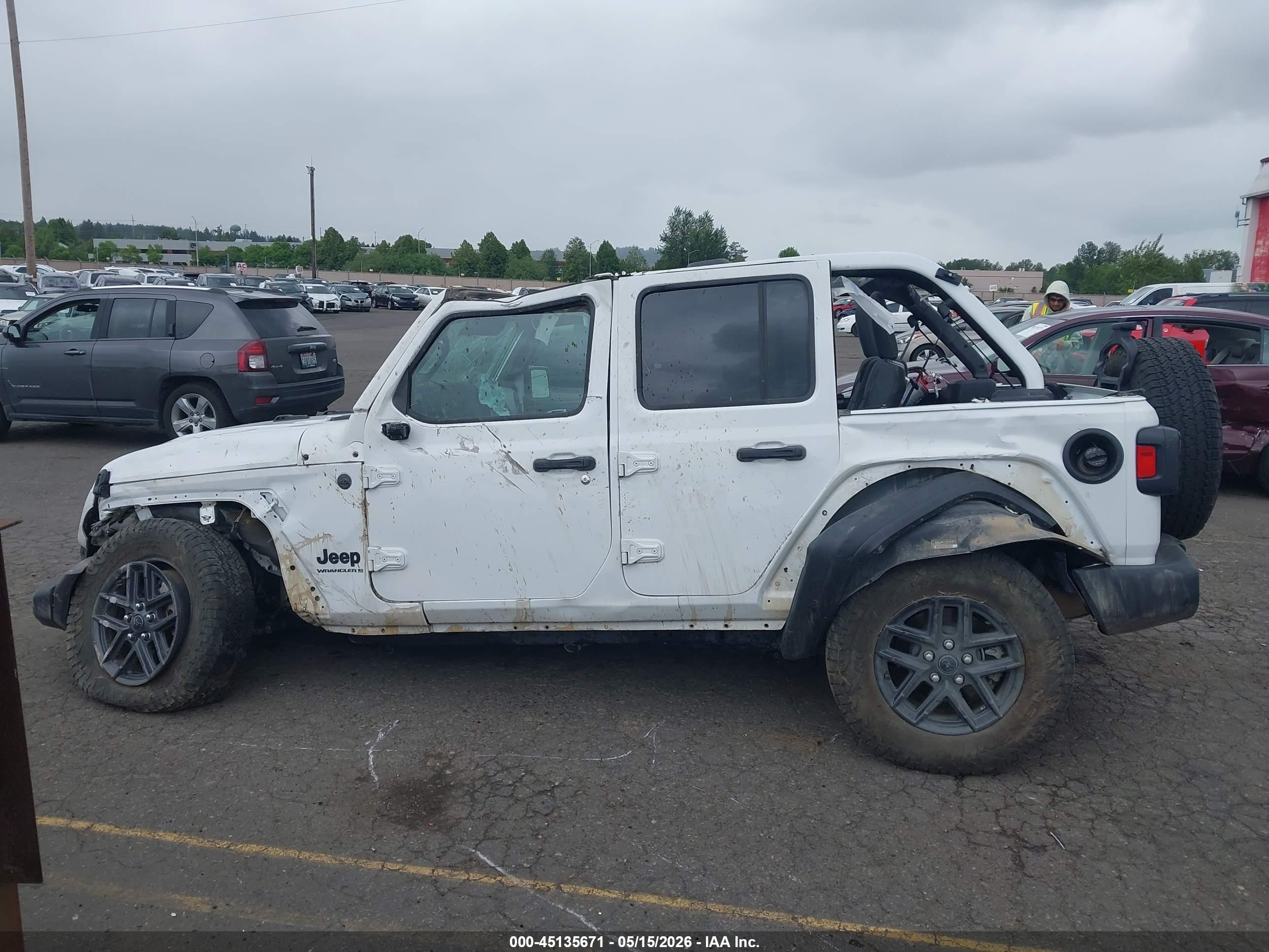 2025 JEEP WRANGLER 4-DOOR SUMMIT 4X4