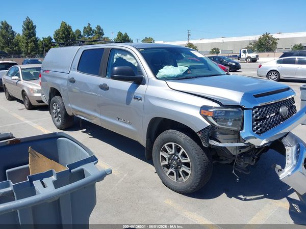 2020 TOYOTA TUNDRA SR5