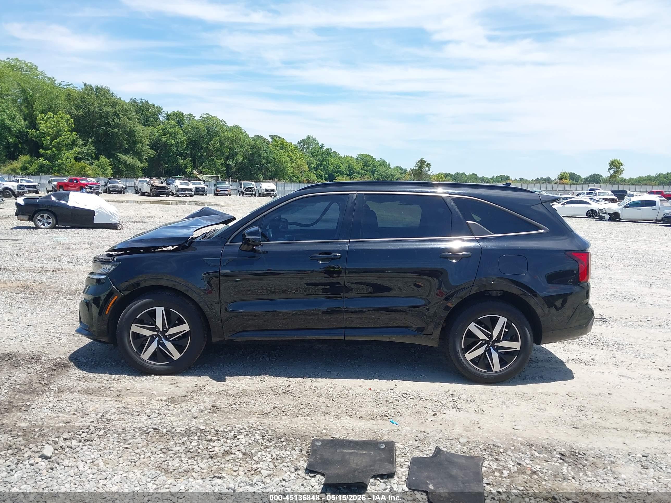 2022 KIA SORENTO S