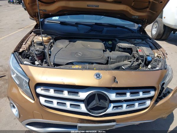2018 MERCEDES-BENZ GLA 250 4MATIC