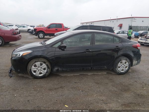 2017 KIA FORTE LX