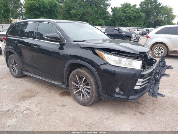 2018 TOYOTA HIGHLANDER XLE
