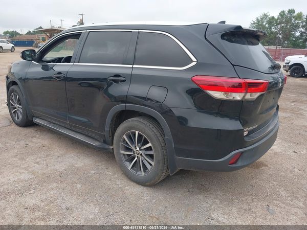 2018 TOYOTA HIGHLANDER XLE