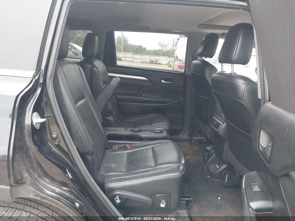 2018 TOYOTA HIGHLANDER XLE