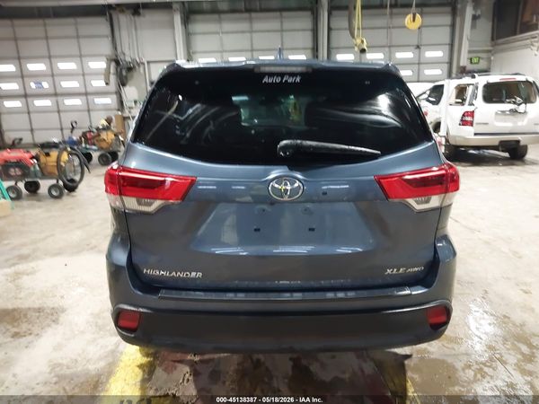 2018 TOYOTA HIGHLANDER XLE