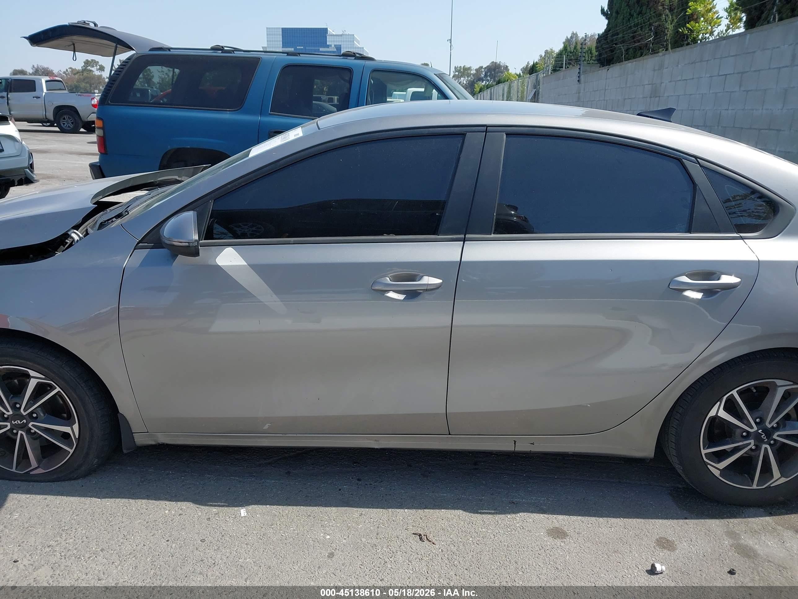 2023 KIA FORTE LXS