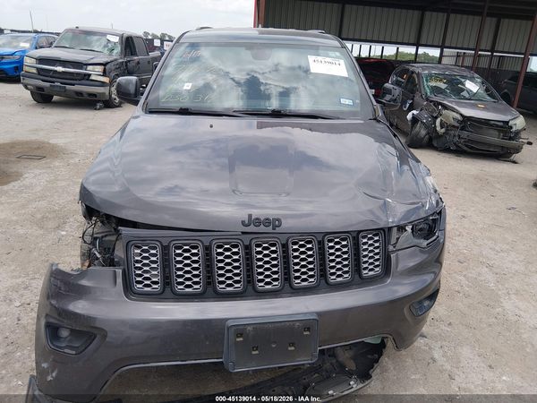 2017 JEEP GRAND CHEROKEE ALTITUDE 4X2