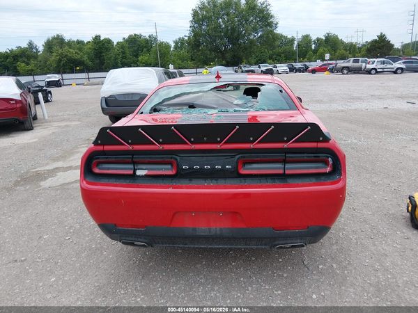 2016 DODGE CHALLENGER SXT