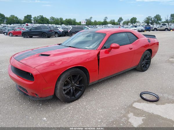 2016 DODGE CHALLENGER SXT