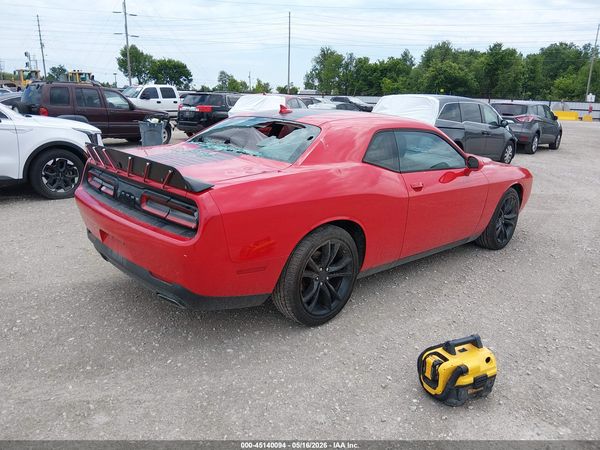 2016 DODGE CHALLENGER SXT