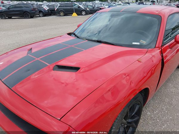 2016 DODGE CHALLENGER SXT