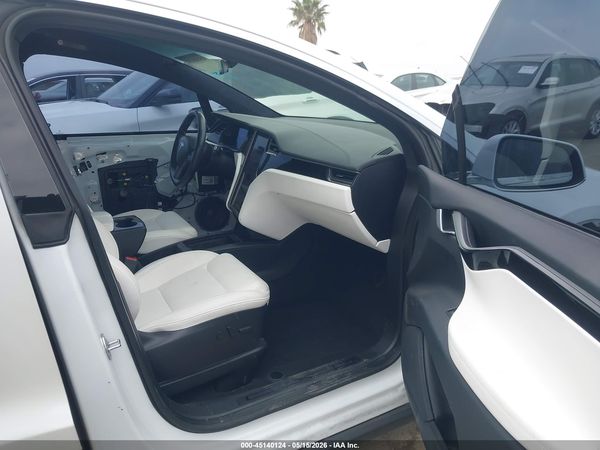 2020 TESLA MODEL X
