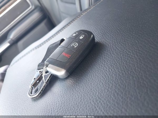 2019 RAM 1500 LARAMIE  4X4 5'7 BOX