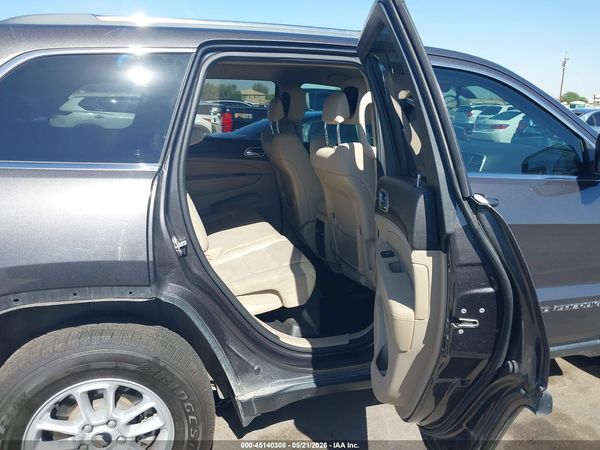 2019 JEEP GRAND CHEROKEE LAREDO E 4X2