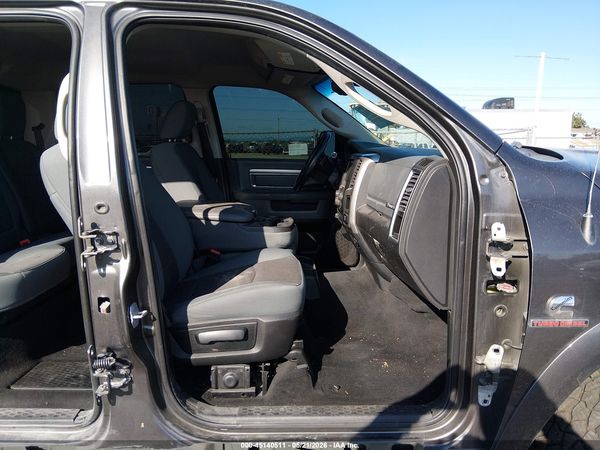 2017 RAM 2500 BIG HORN  4X4 6'4 BOX