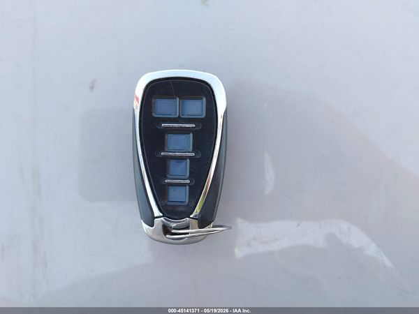 2019 CHEVROLET EQUINOX PREMIER — I11