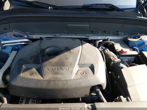 2016 VOLVO XC90 T6 R-DESIGN