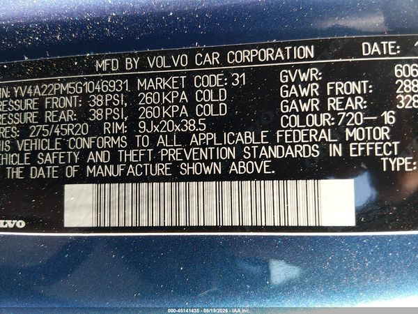 2016 VOLVO XC90 T6 R-DESIGN
