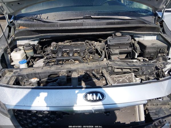 2017 KIA SEDONA LX