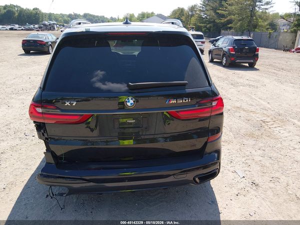 2022 BMW X7 M50I