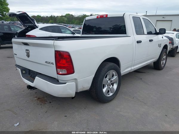 2019 RAM 1500 CLASSIC EXPRESS  4X4 6'4 BOX