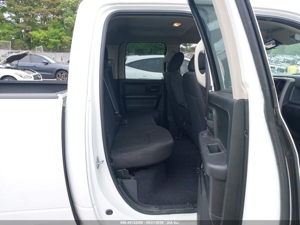 2019 RAM 1500 CLASSIC EXPRESS  4X4 6'4 BOX