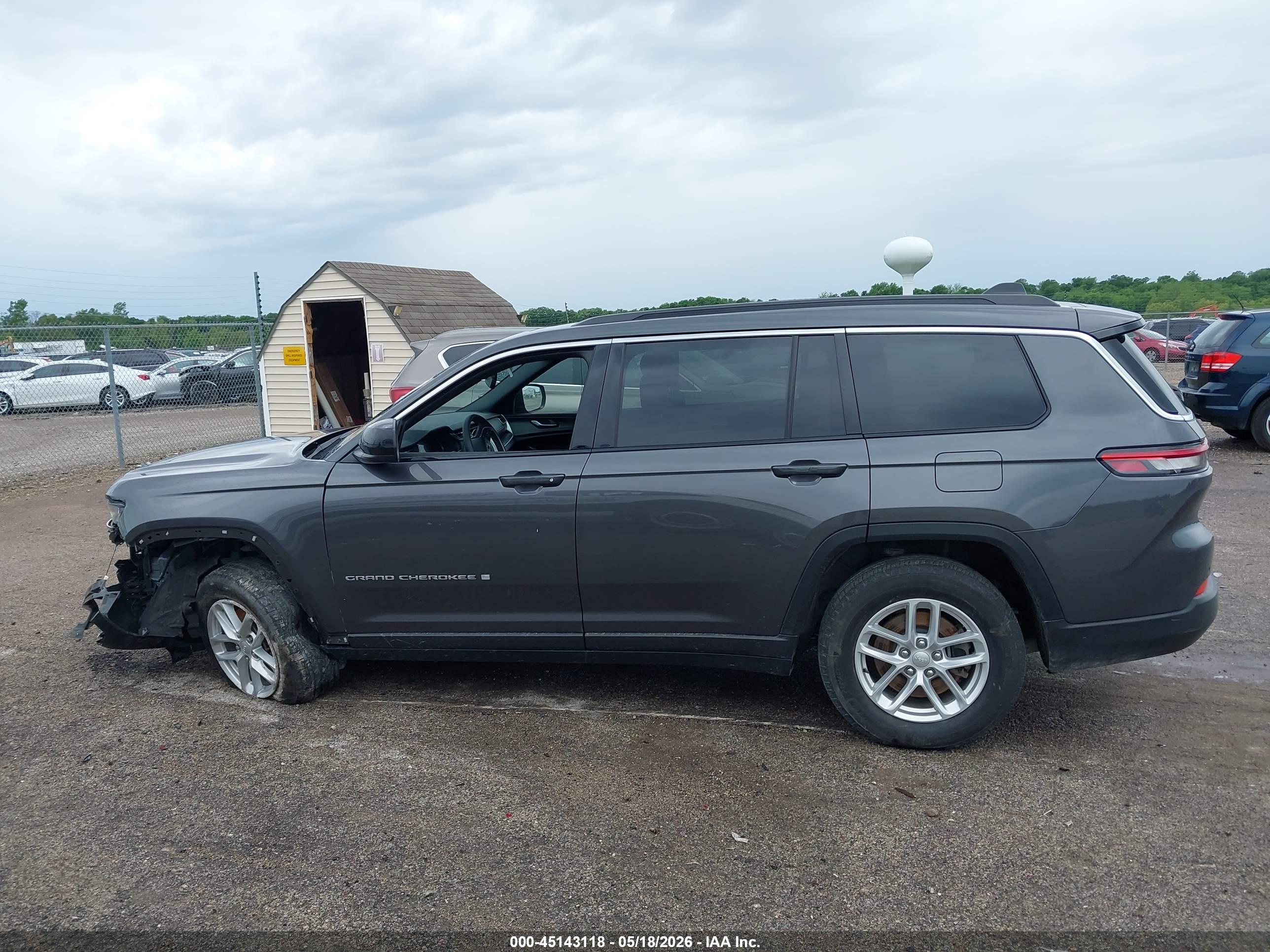 2024 JEEP GRAND CHEROKEE L LAREDO X 4X4