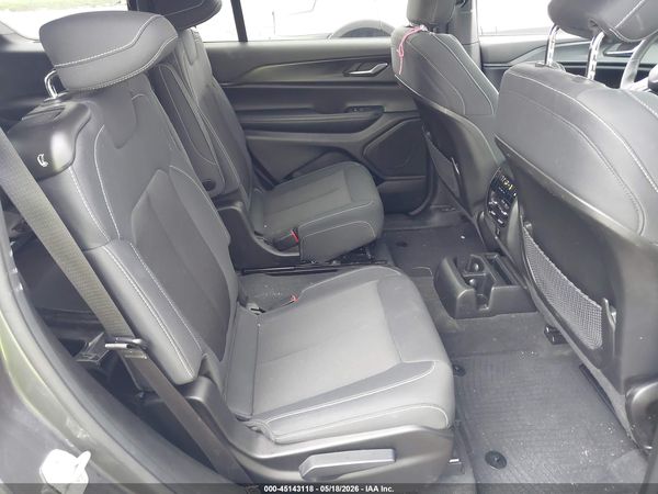 2024 JEEP GRAND CHEROKEE L LAREDO X 4X4