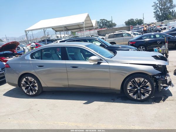 2024 BMW 530I