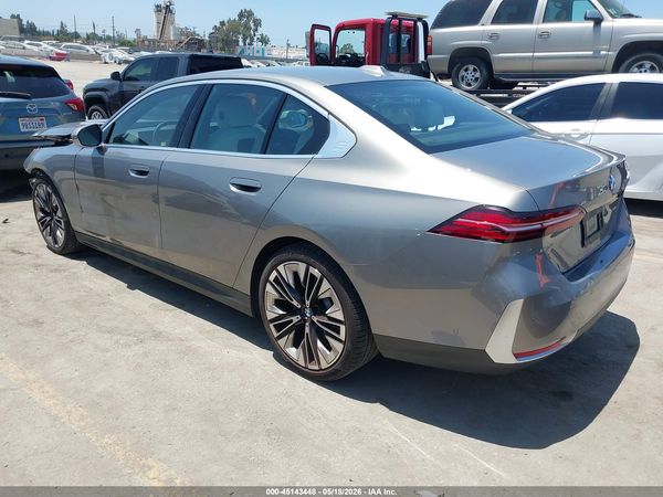 2024 BMW 530I
