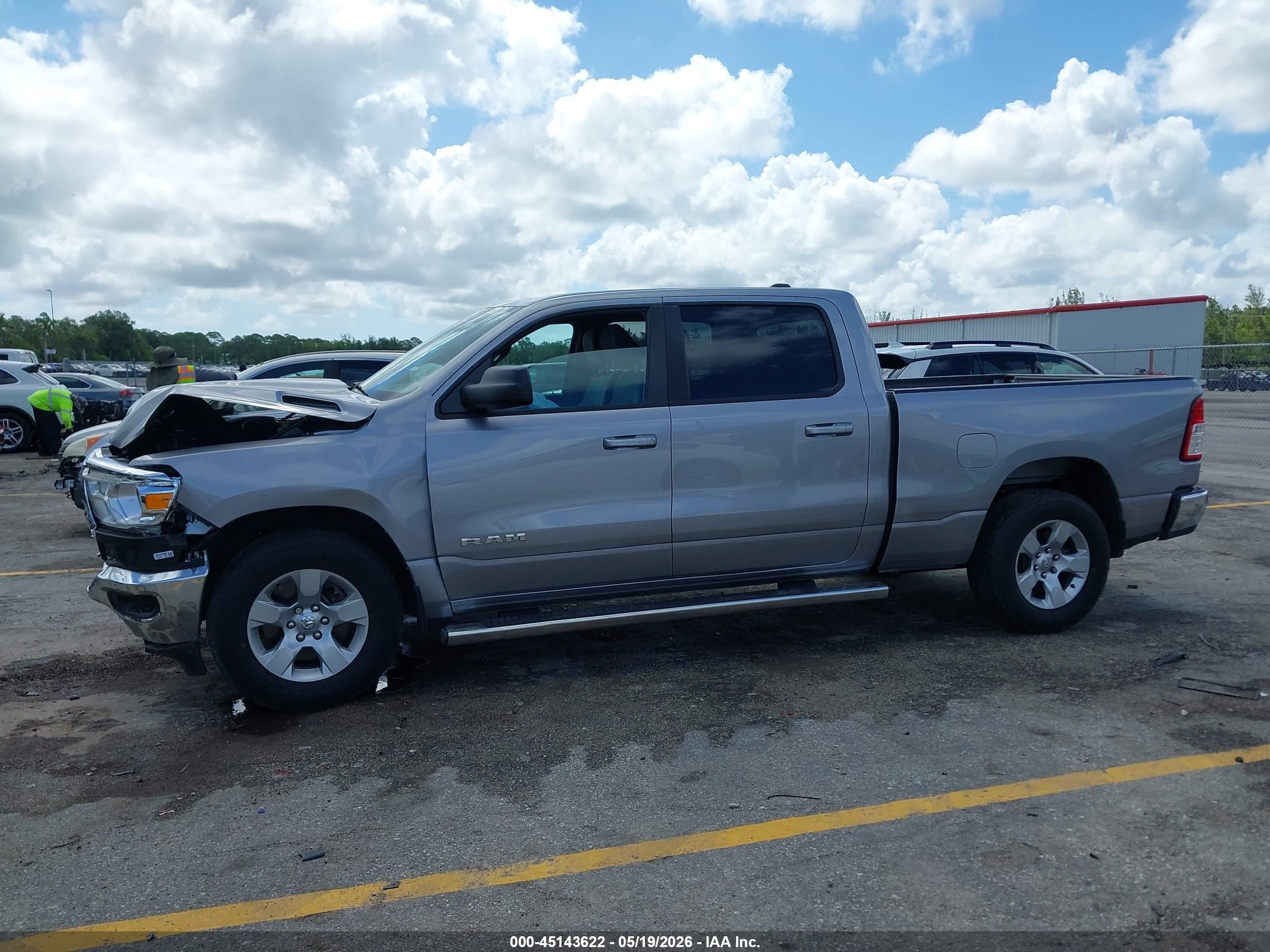 2021 RAM 1500 BIG HORN  4X4 6'4 BOX