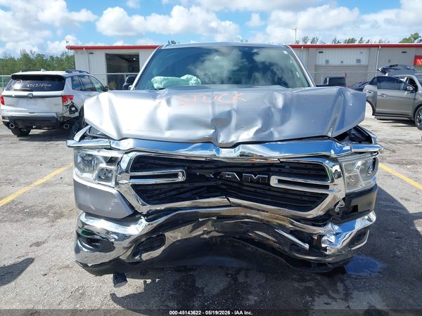 2021 RAM 1500 BIG HORN  4X4 6'4 BOX