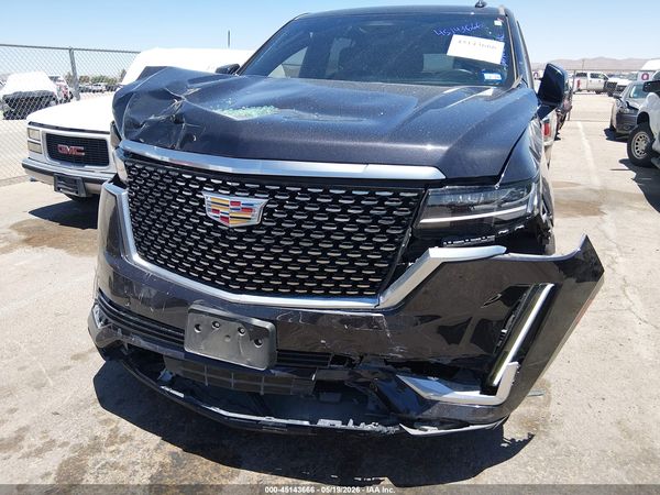 2024 CADILLAC ESCALADE ESV 4WD LUXURY