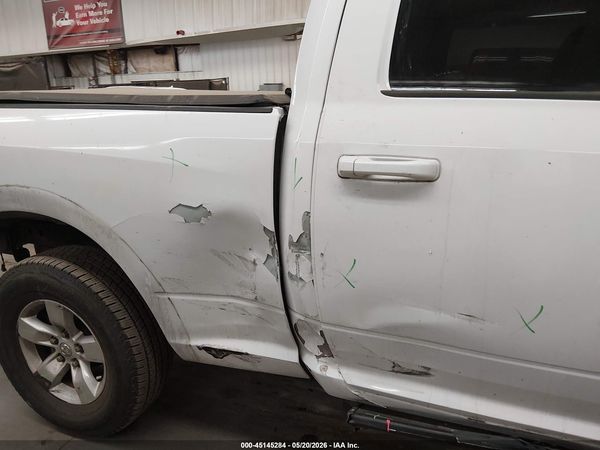 2019 RAM 1500 CLASSIC SLT
