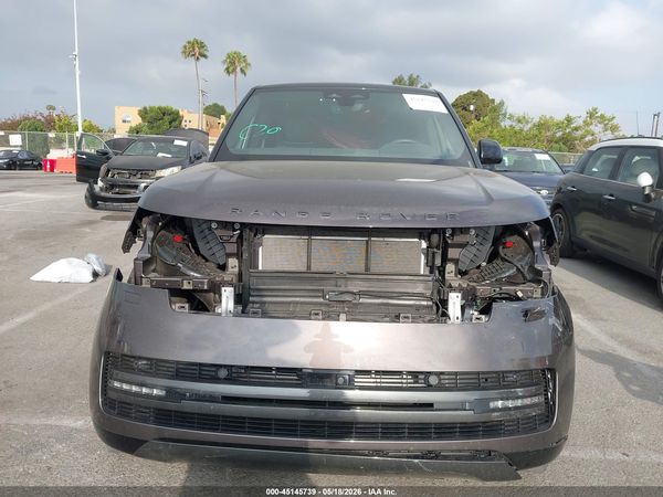 2025 LAND ROVER RANGE ROVER P400 SE