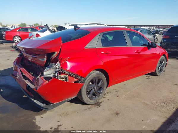2022 HYUNDAI ELANTRA SEL