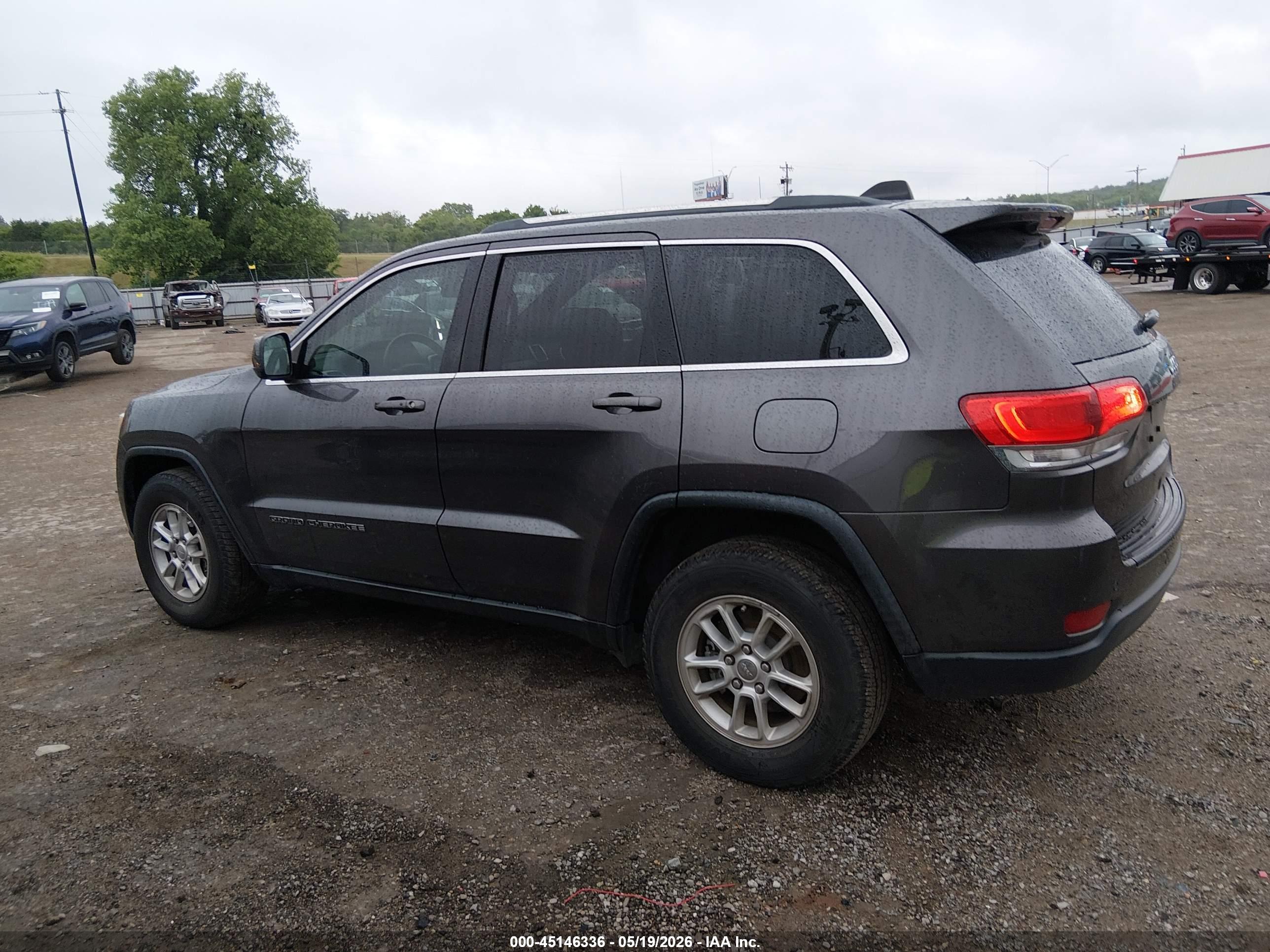 2019 JEEP GRAND CHEROKEE LAREDO E 4X2