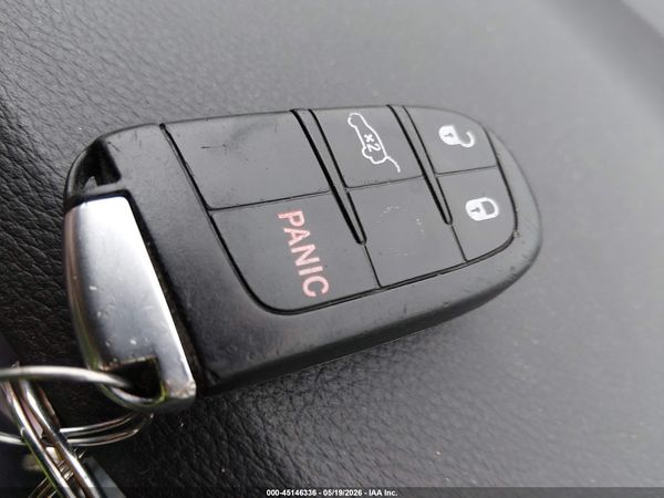 2019 JEEP GRAND CHEROKEE LAREDO E 4X2