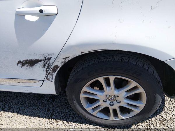 2016 VOLVO XC60 T5 DRIVE-E PLATINUM