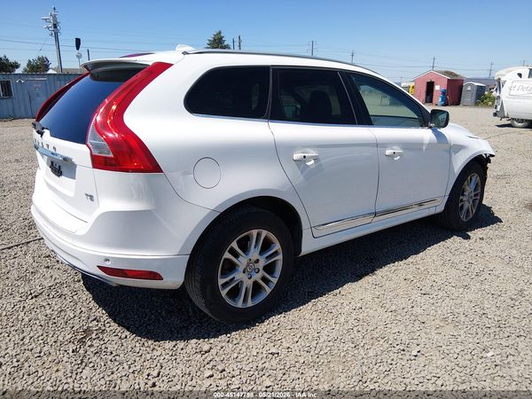 2016 VOLVO XC60 T5 DRIVE-E PLATINUM