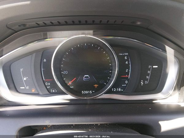 2016 VOLVO XC60 T5 DRIVE-E PLATINUM