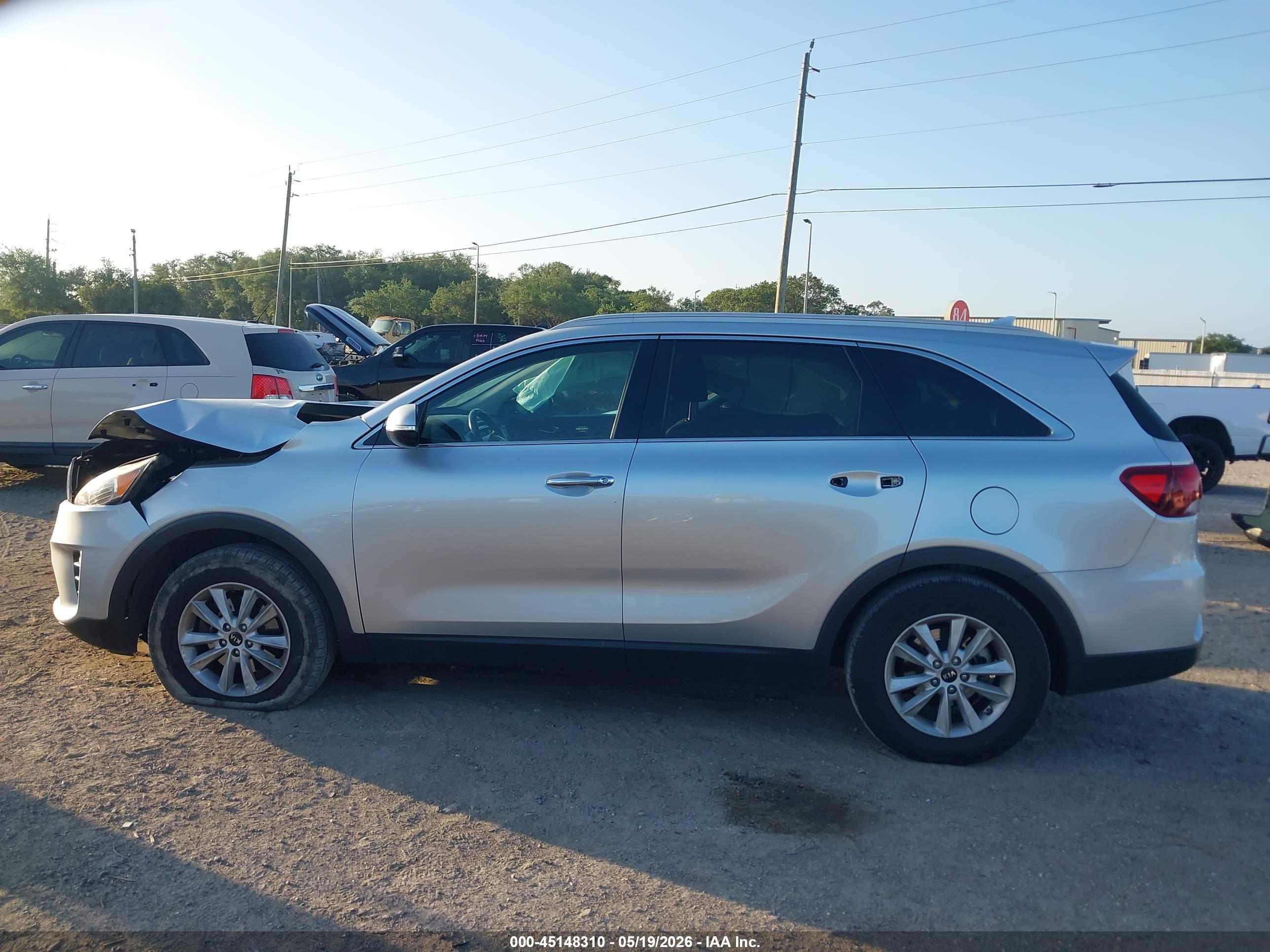 2019 KIA SORENTO 2.4L LX