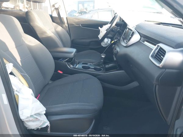 2019 KIA SORENTO 2.4L LX