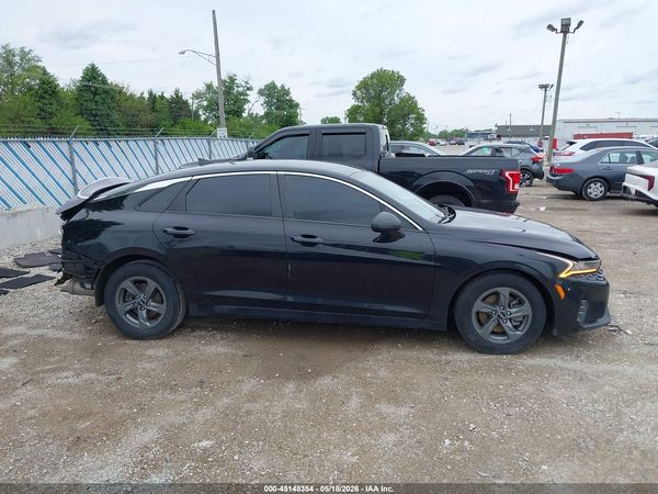 2022 KIA K5 LX