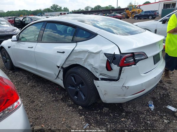 2022 TESLA MODEL 3