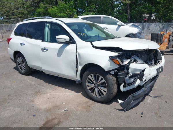 2018 NISSAN PATHFINDER SV — I1