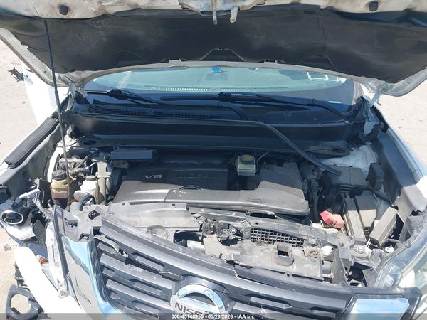 2018 NISSAN PATHFINDER SV — I10